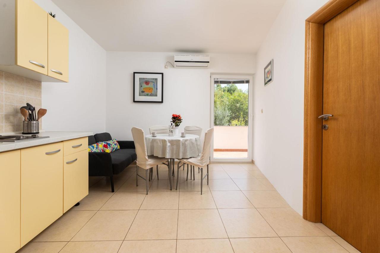 Apartment Mia Čižići Extérieur photo